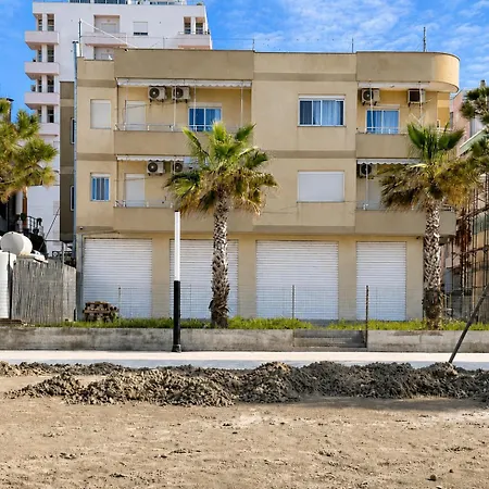 Gusti * Durrës